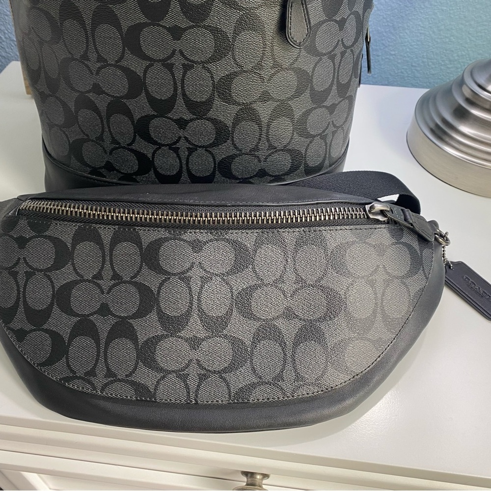 Coach Men’s Belt Bag